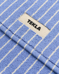 Bathmat in Clear Blue Stripes