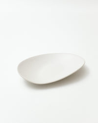 Hin Pebble Plate in Medium, Stone White